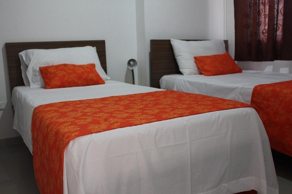 Ayenda 1501 Metropolitana Plaza Hotel Bucaramanga Exterior foto